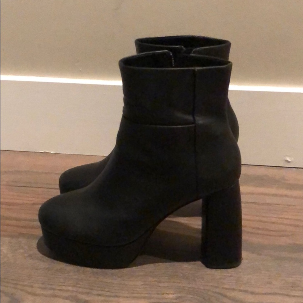 Cute Platform boots